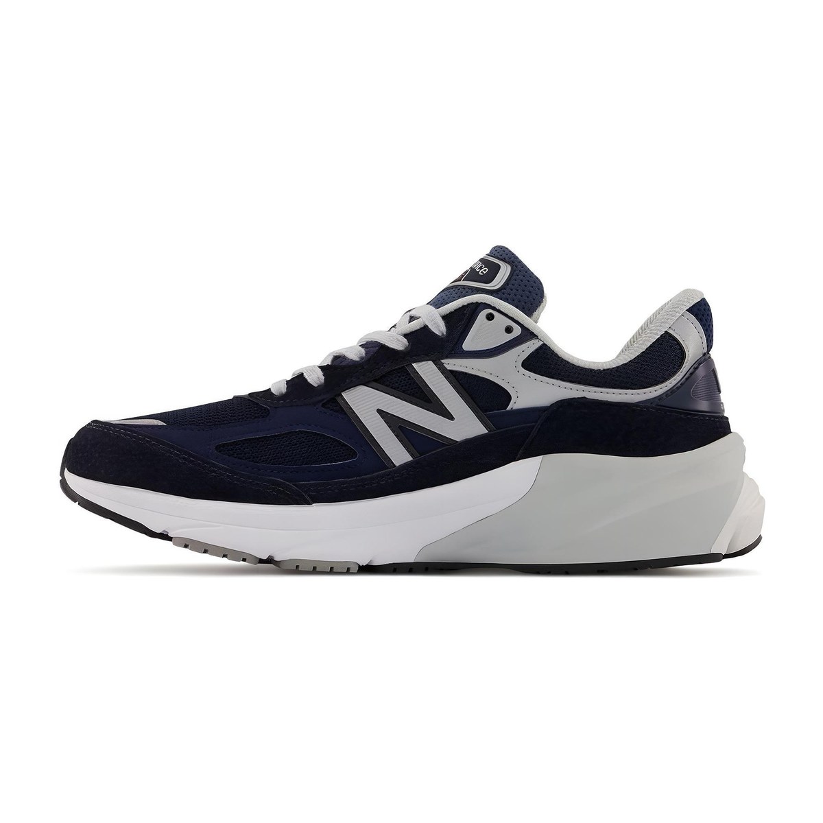 New Balance 990 V6
