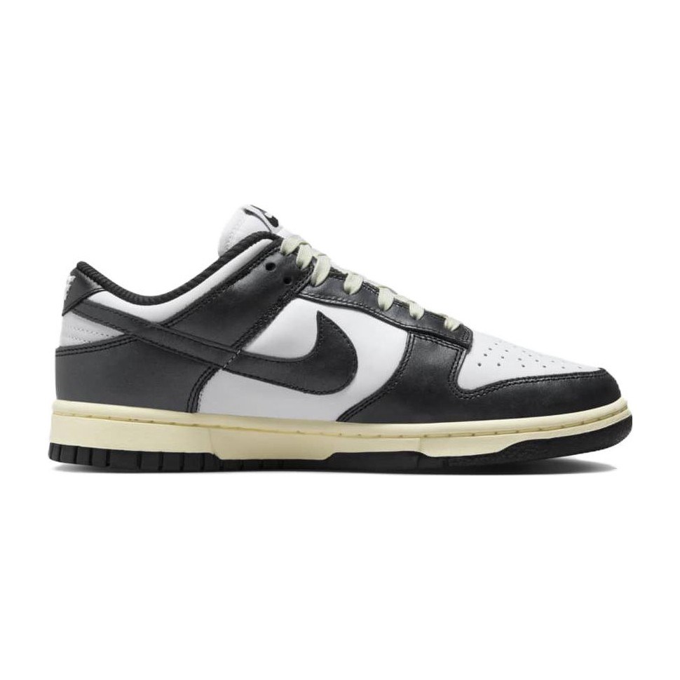 Nike Dunk Low Prm "Vintage Panda"