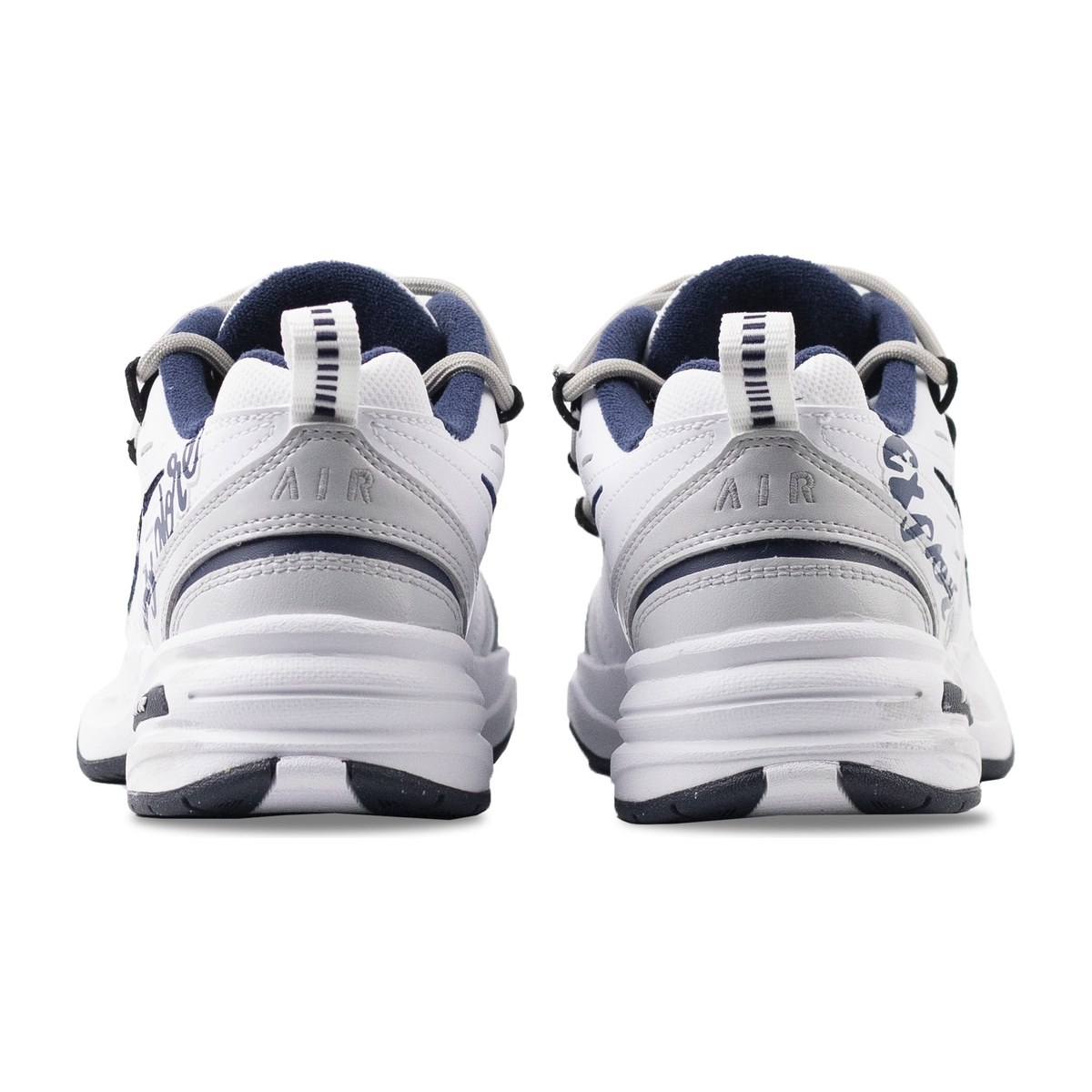 Nike Air Monarch 4