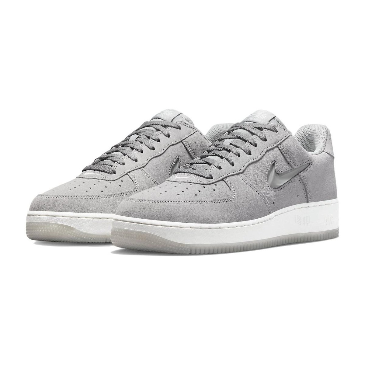 Nike Air Force 1 Low "Light Smoke Grey"