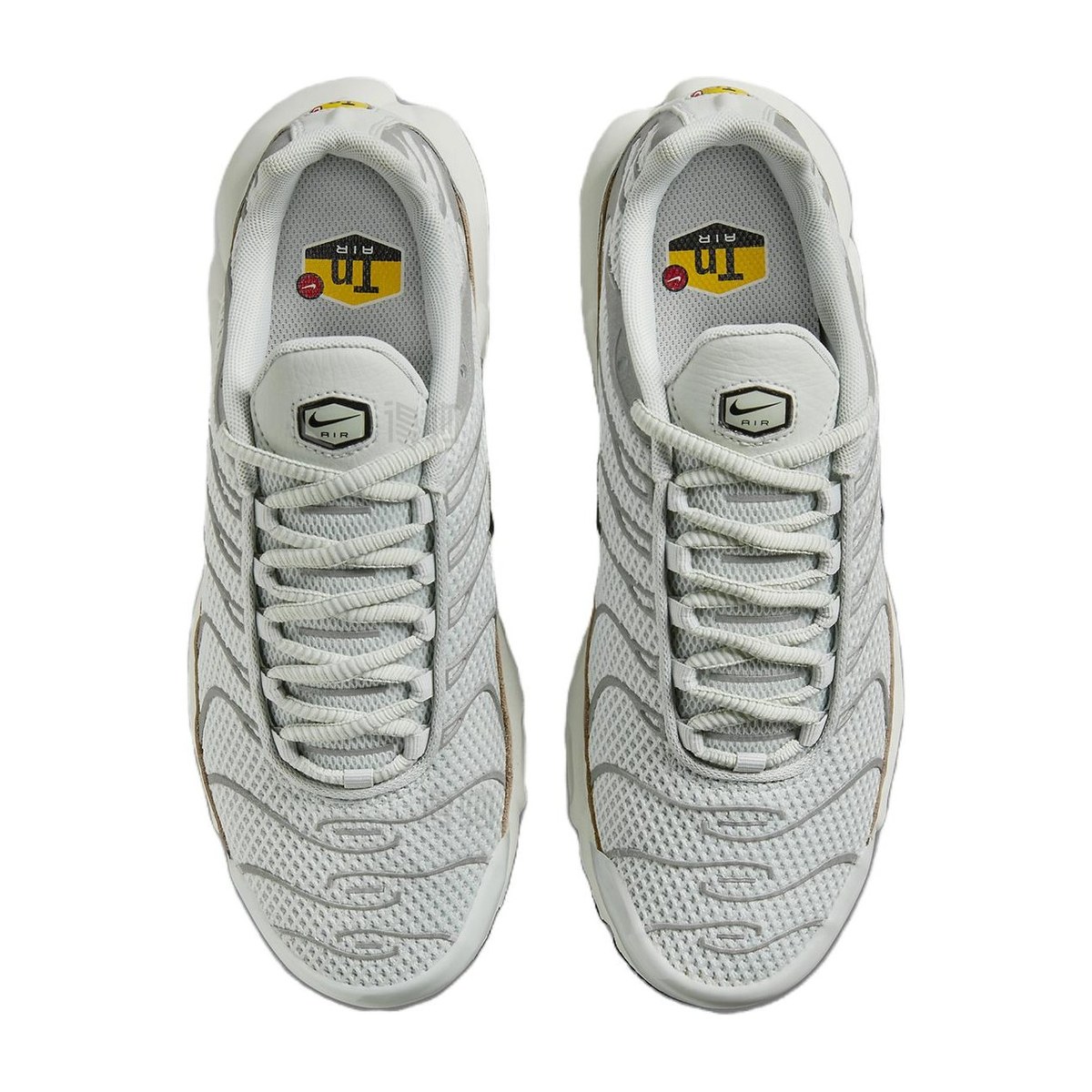 Nike Air Max Plus Grey
