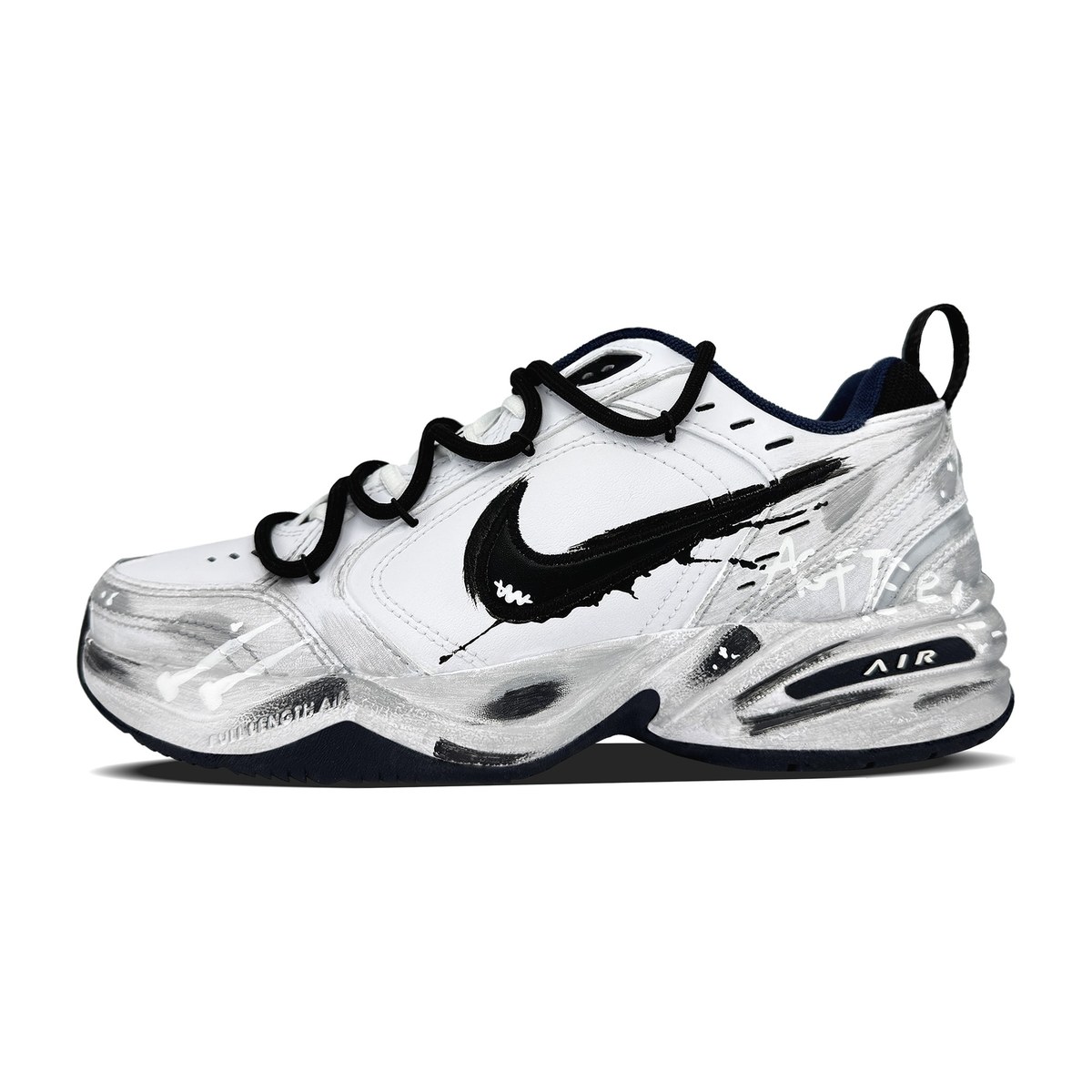 Nike Air Monarch 4
