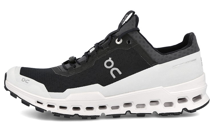 On Cloud Ultra Black