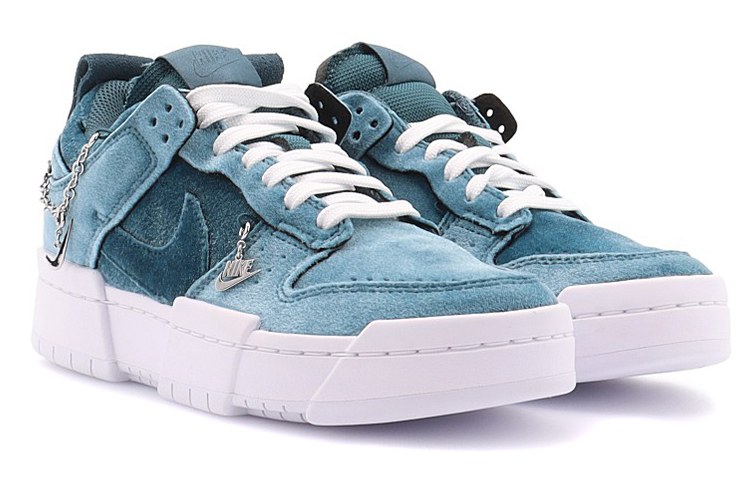 Nike Dunk Low "Lucky Charms"