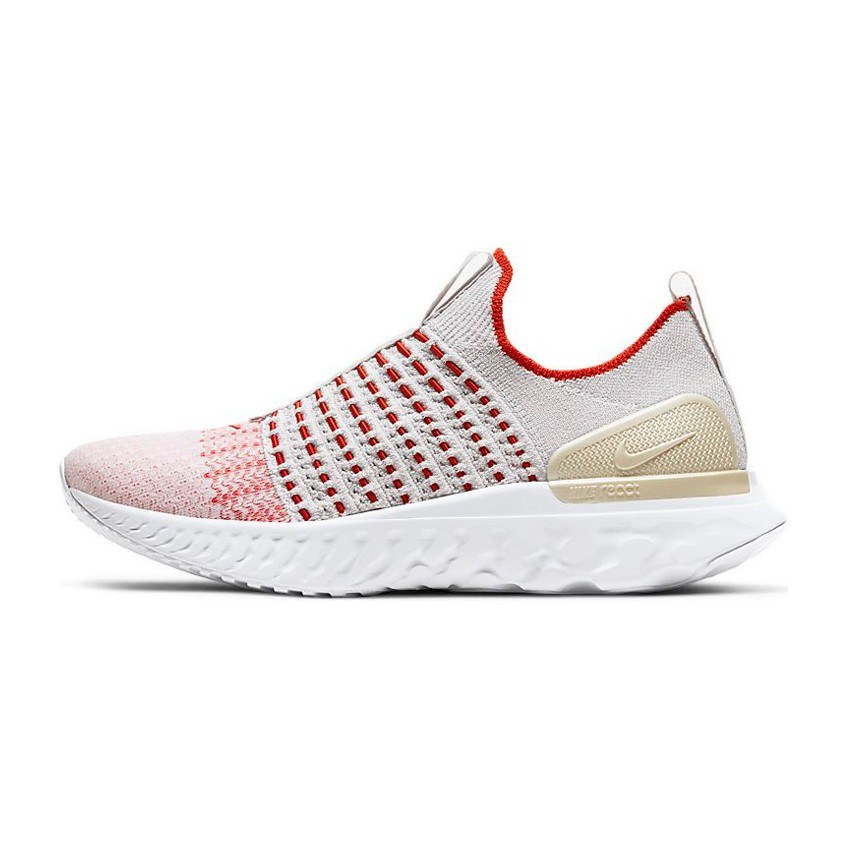 Nike React Phantom Run Flyknit 2