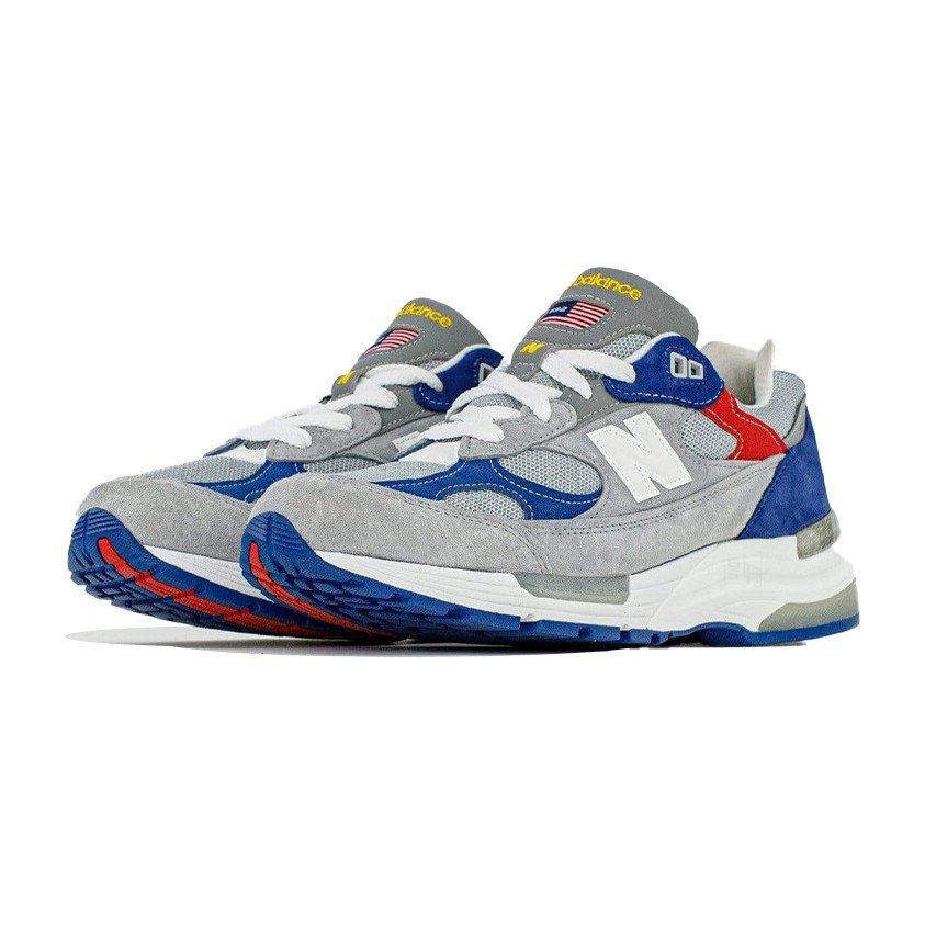DTLR x New Balance 992