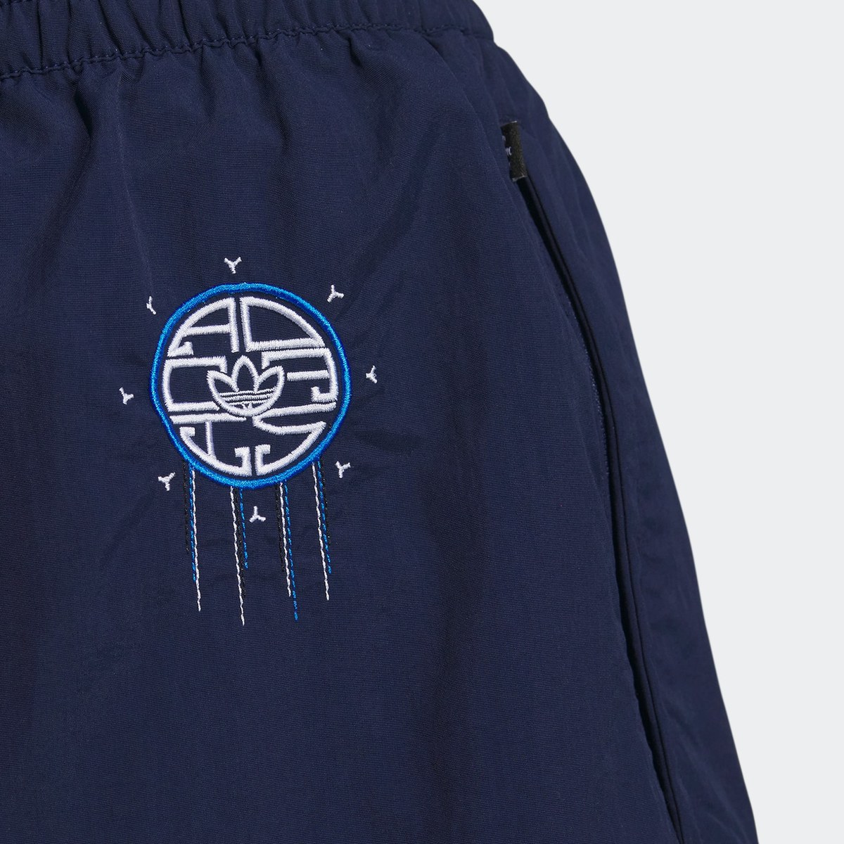adidas originals Toc Woven Shorts Logo