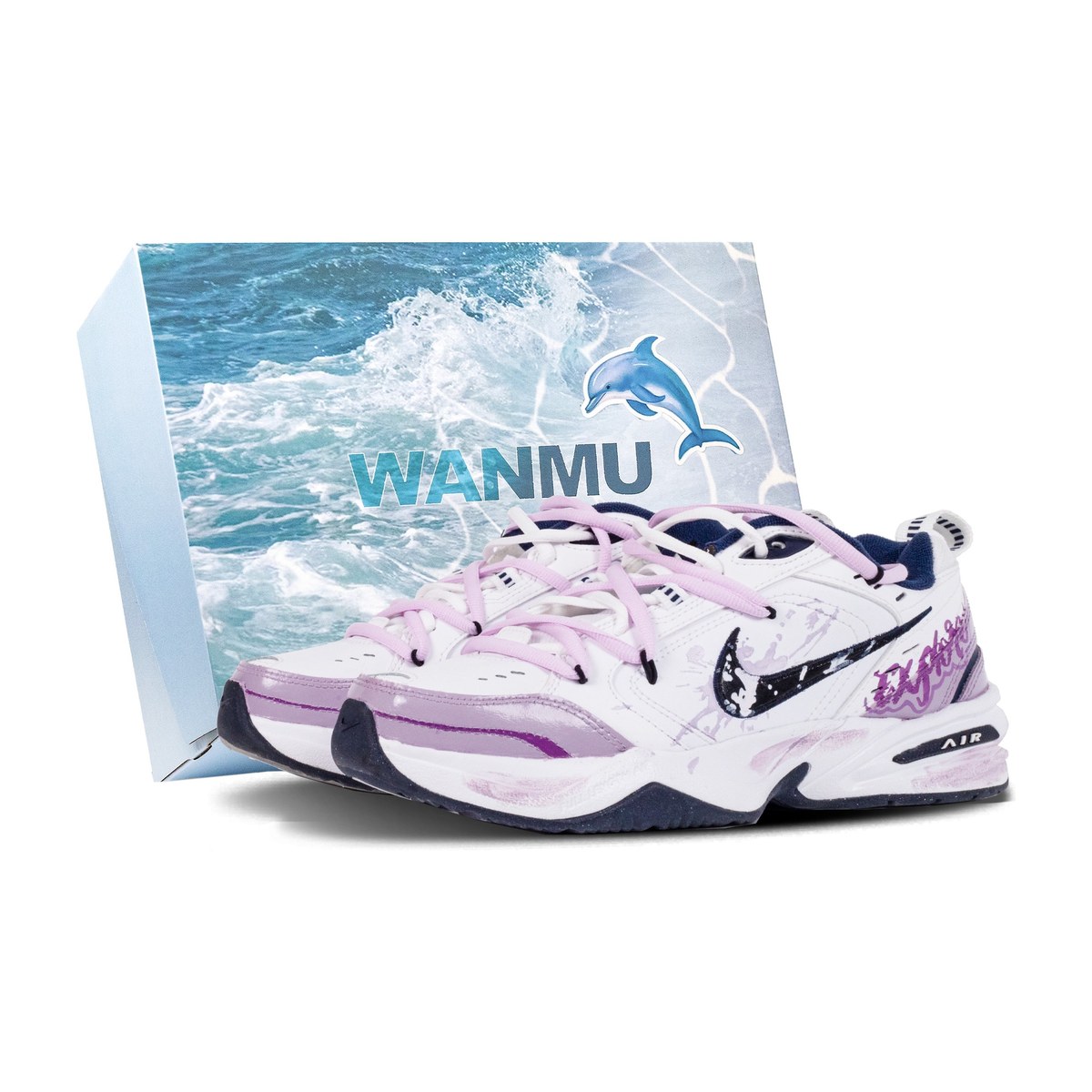Nike Air Monarch 4