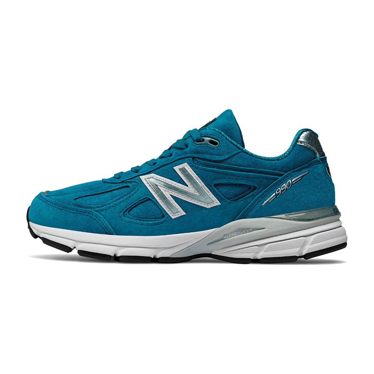 New Balance 990 V4