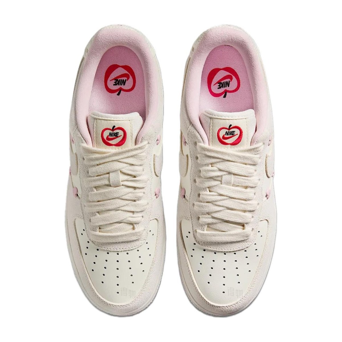 Nike Air Force 1 Low "Valentine’s Day"