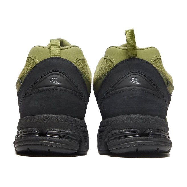 New Balance 2002R Green