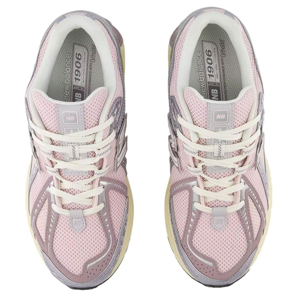New Balance 1906R "Rose Sugar"