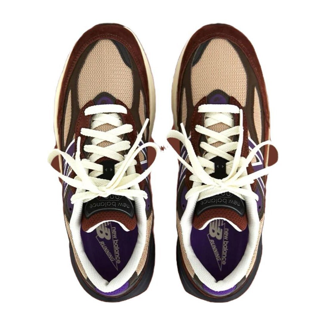 New Balance 990 V6 Brown