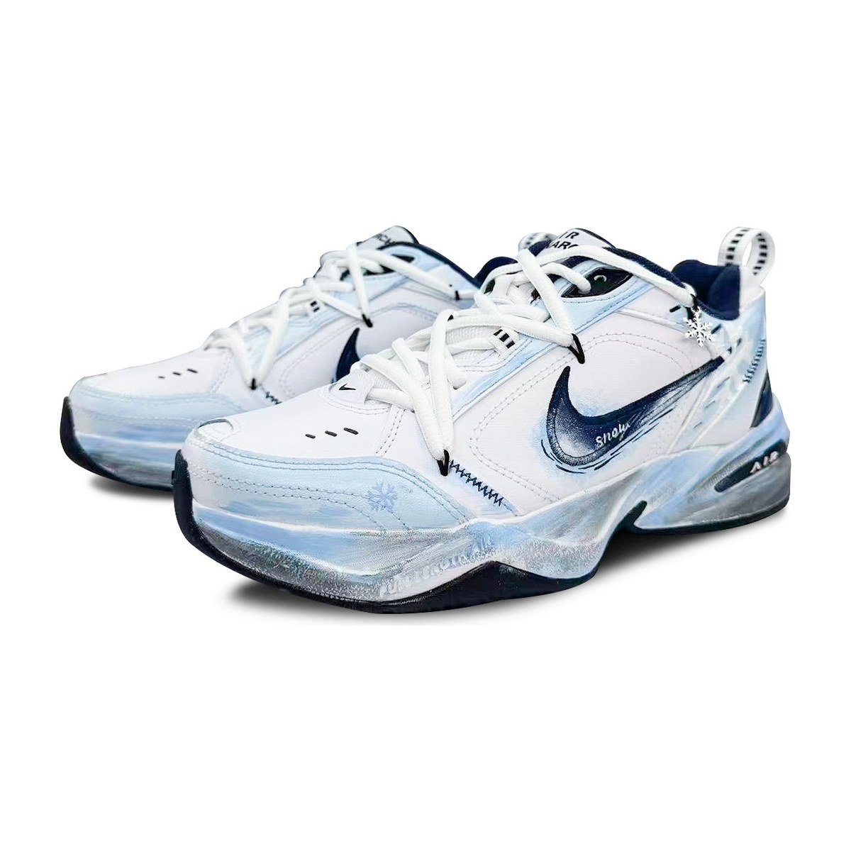 Nike Air Monarch 4