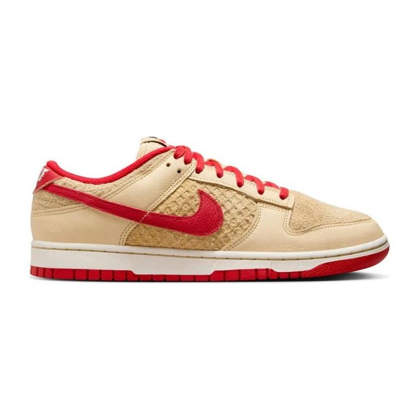 Nike Dunk Low "Strawberry Waffle"