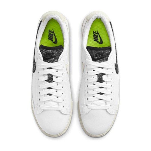 Nike Blazer Low SE White Black