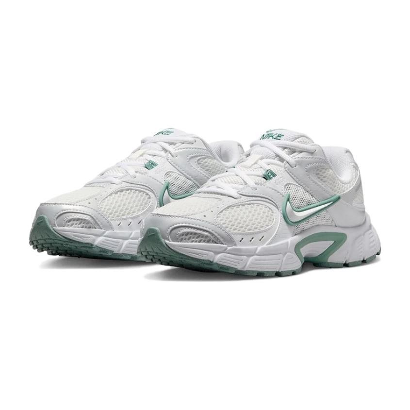 Nike V5 RNR White