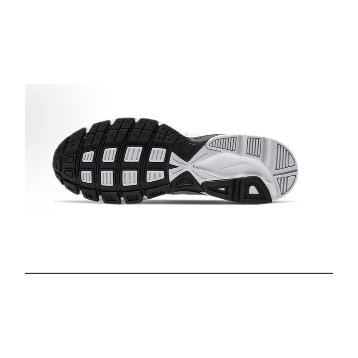 Nike Initiator