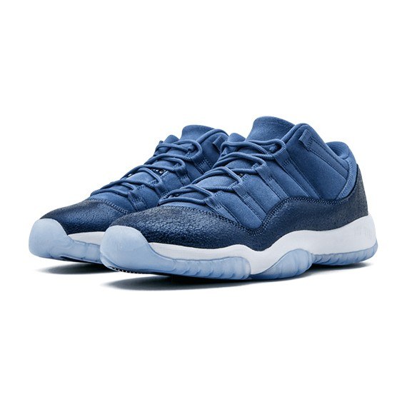 Jordan Air Jordan 11 Retro Low Blue Moon