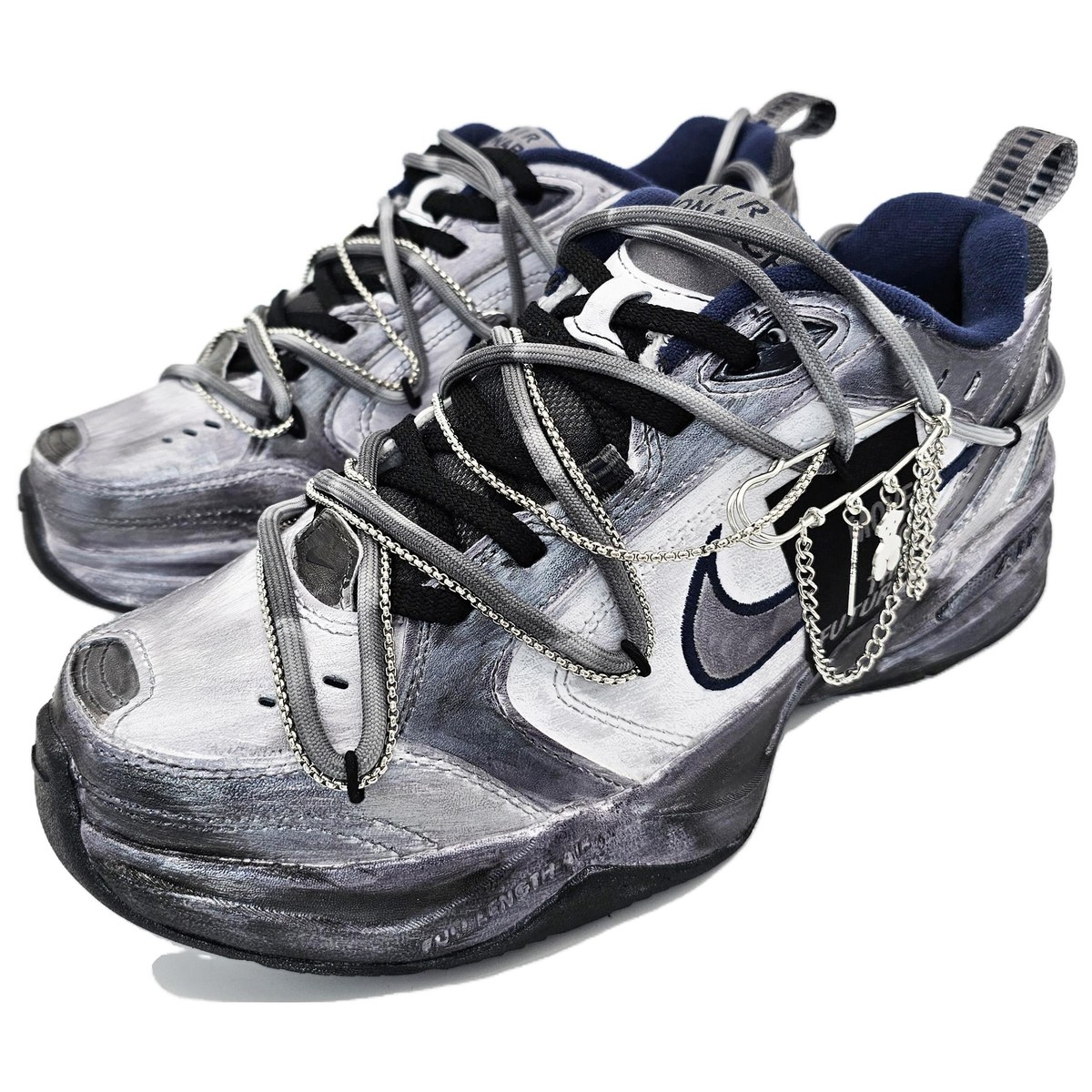 Nike Air Monarch 4 Silver