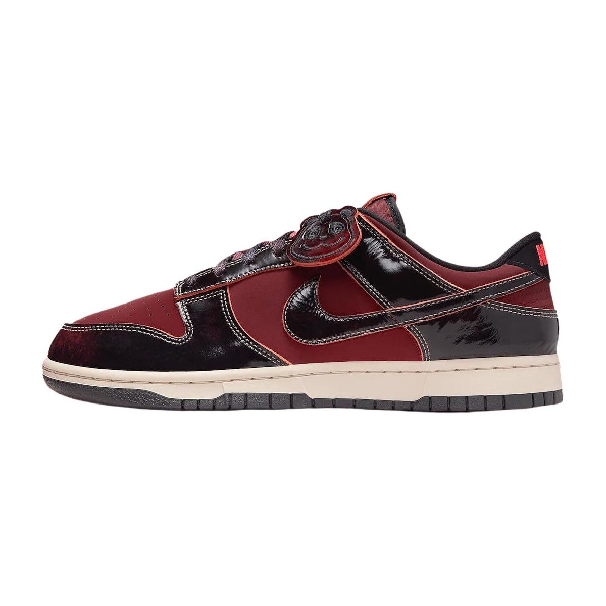 Nike Dunk Low Red