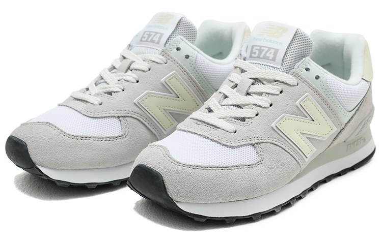 New Balance 574 v2