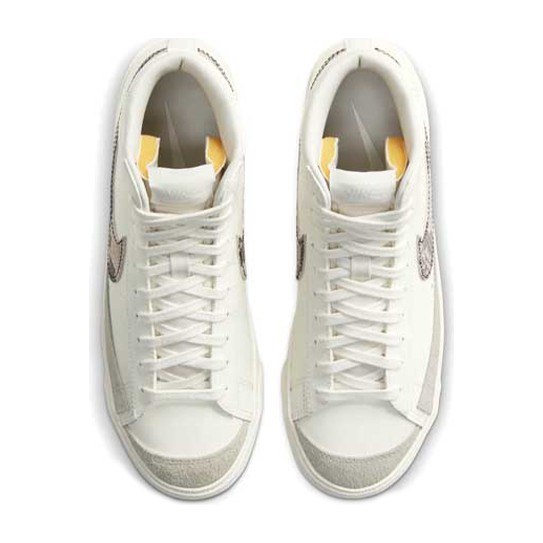 Nike Blazer '77 SE