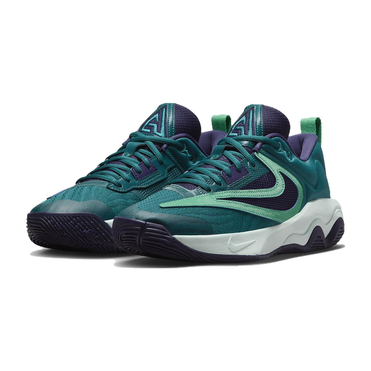Nike Giannis Immortality 3 EP