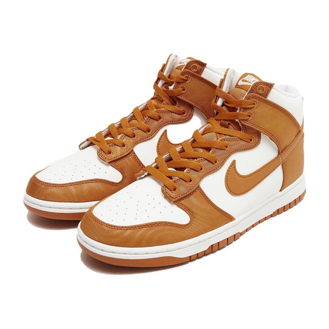 Nike Dunk "Monarch"