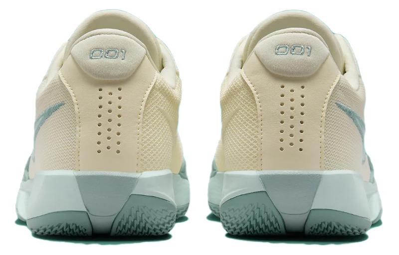 Nike Air Zoom GT Cut Academy EP