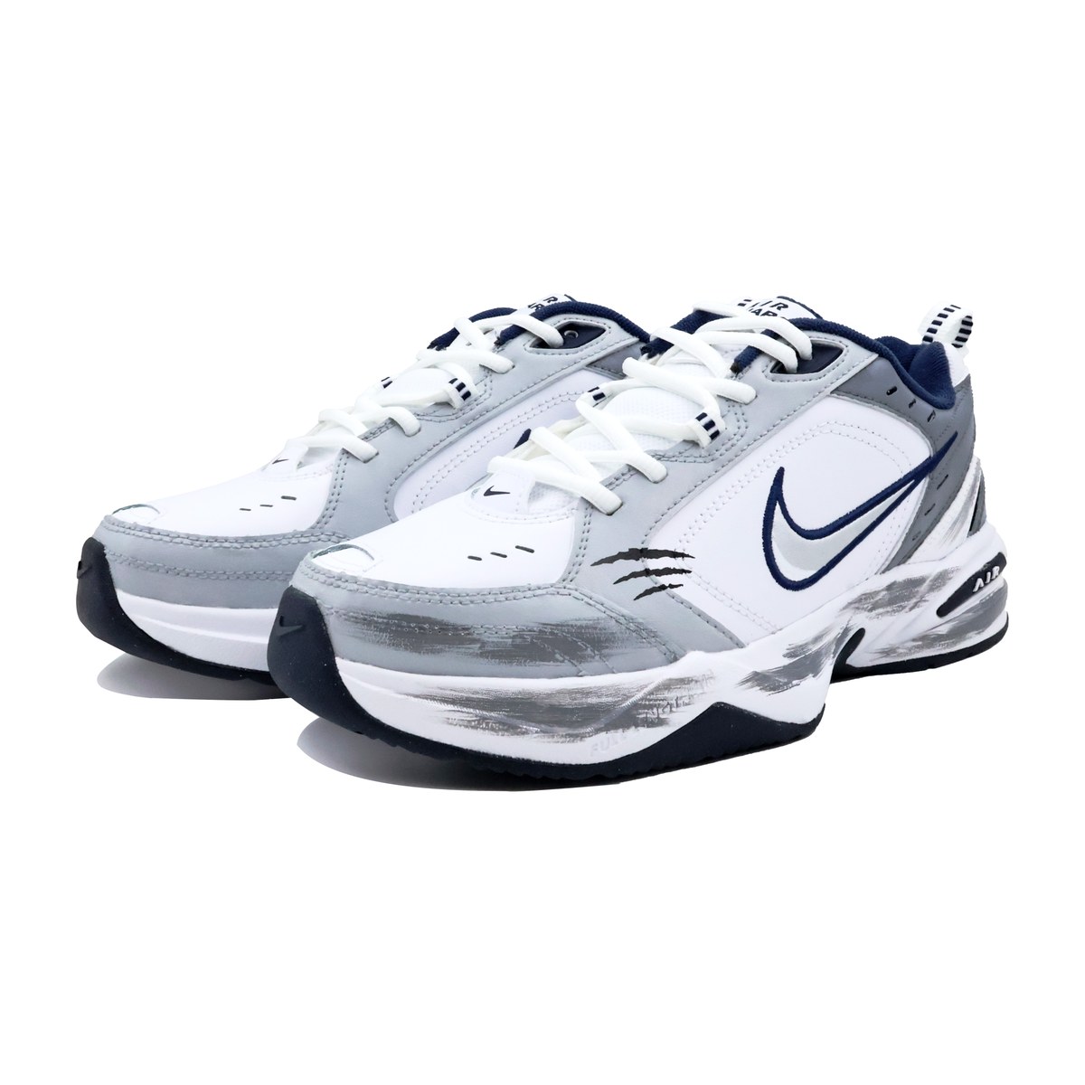 Nike Air Monarch 4