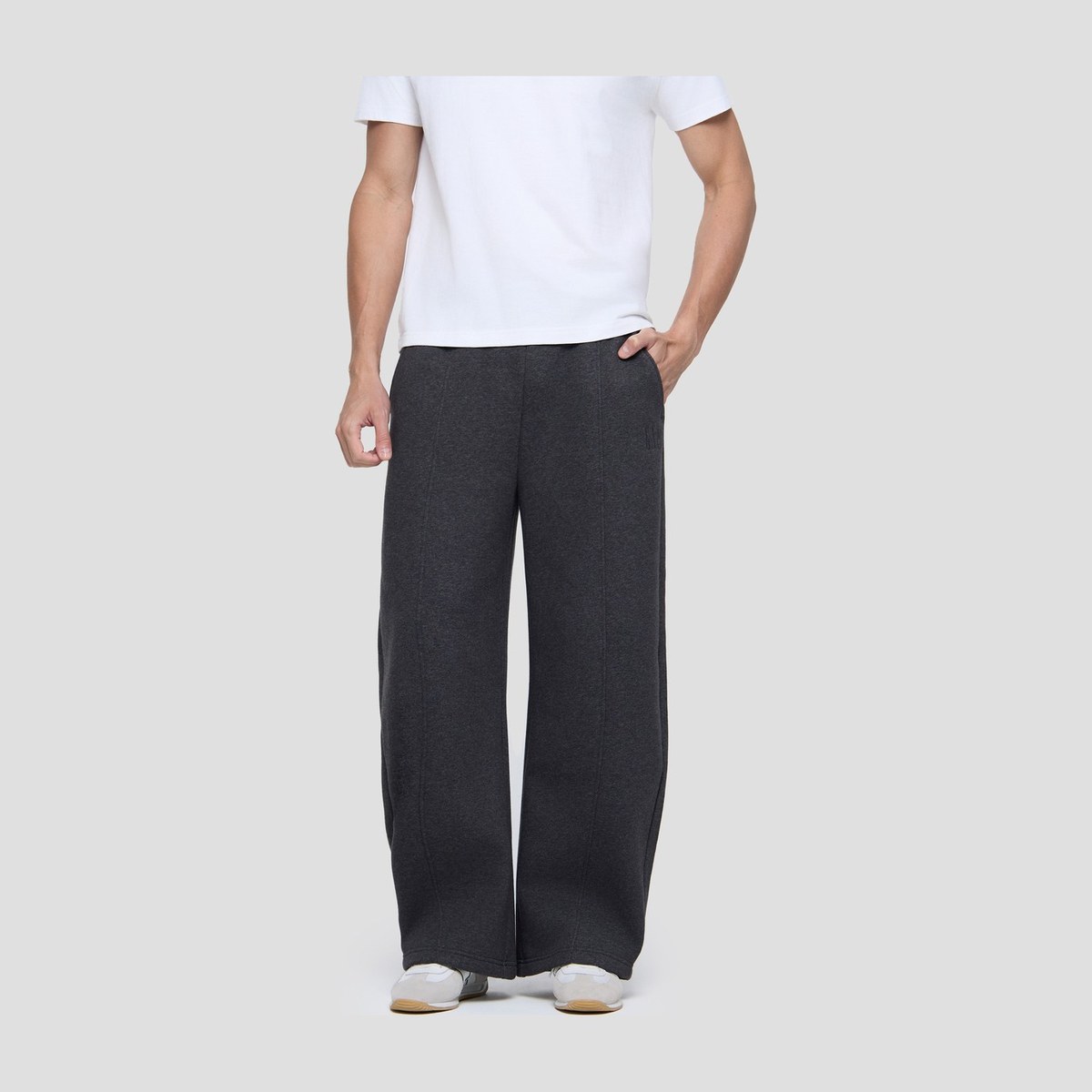 GAP Embroidered Logo Fleece Pants
