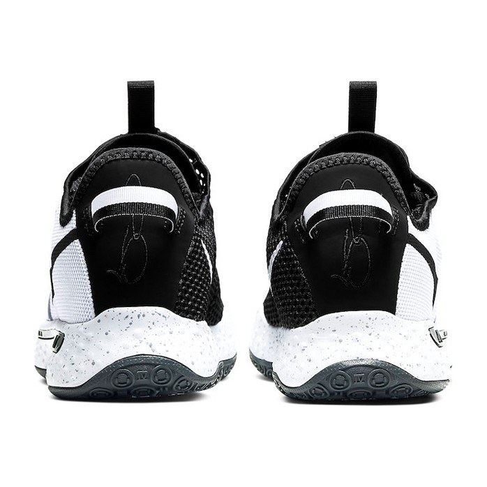 Nike PG 4 Oreo