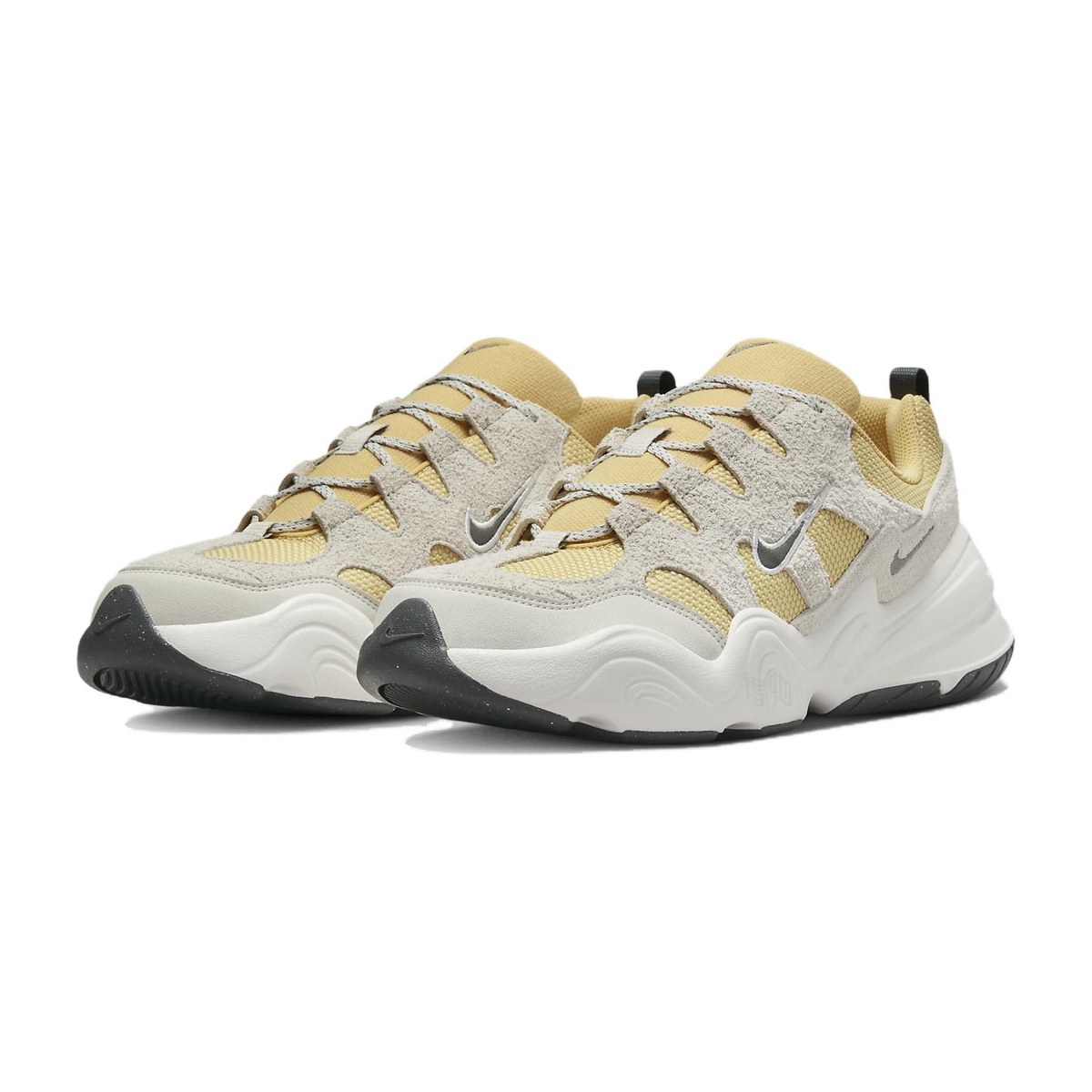 Nike Tech Hera