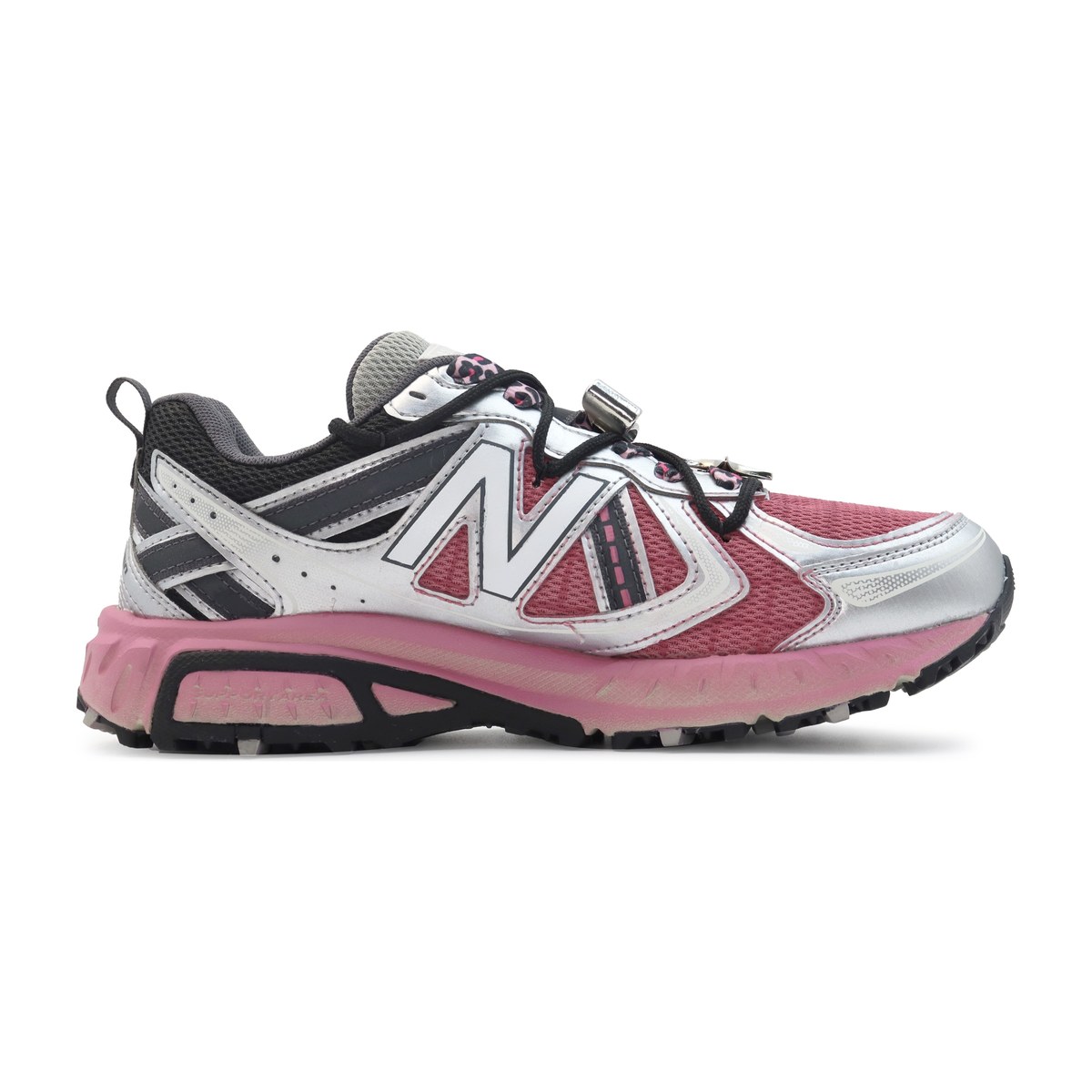 New Balance 410