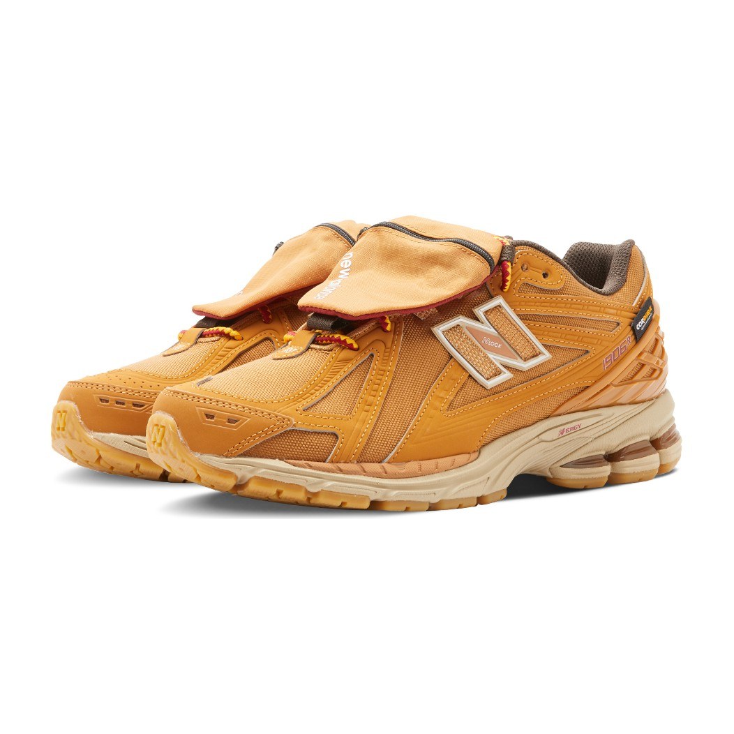 New Balance 1906R Beige