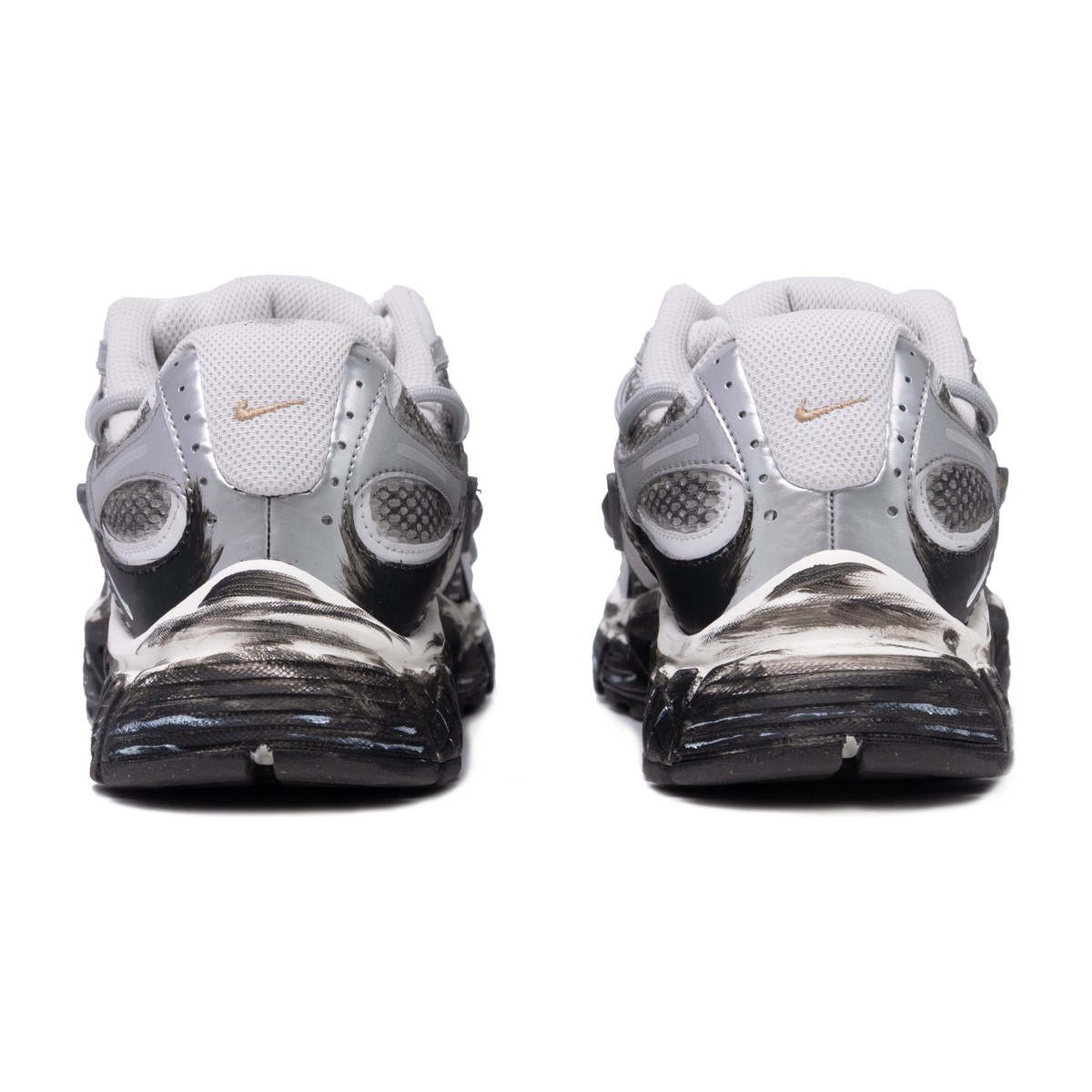 Nike V5 RNR "Wasteland Walker"
