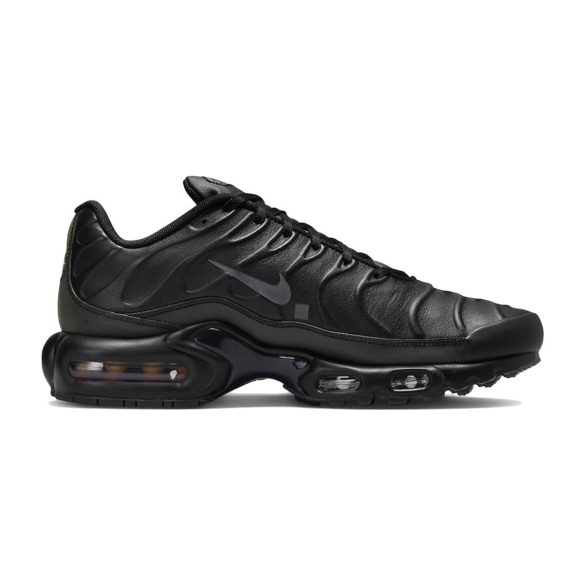 A-COLD-WALL* x Nike Air Max Plus "Onyx"