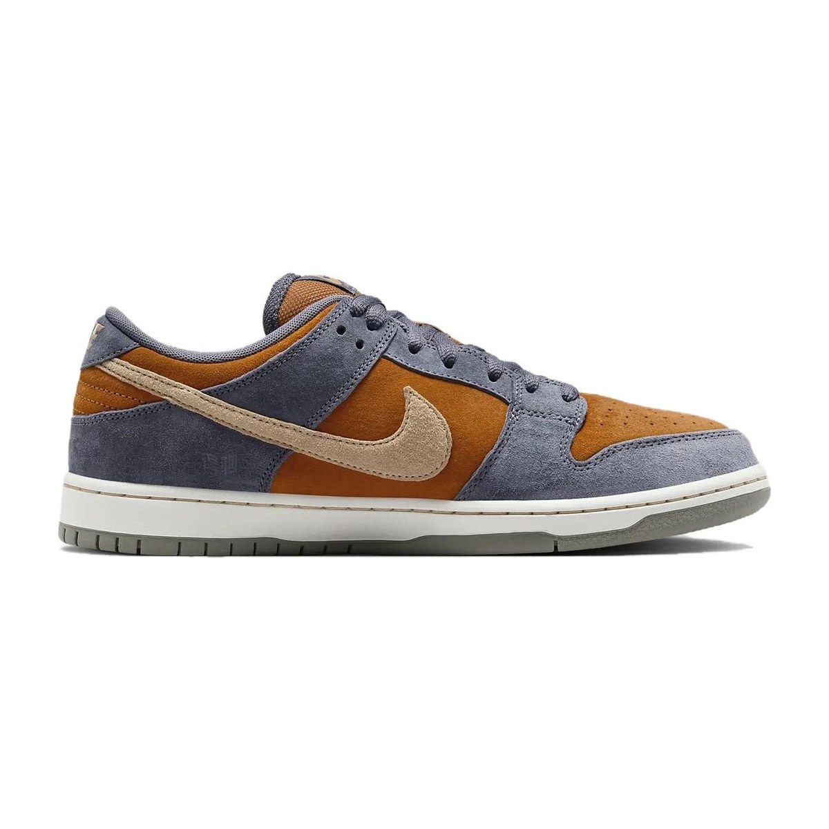 Nike SB Dunk Low "Light Carbon"