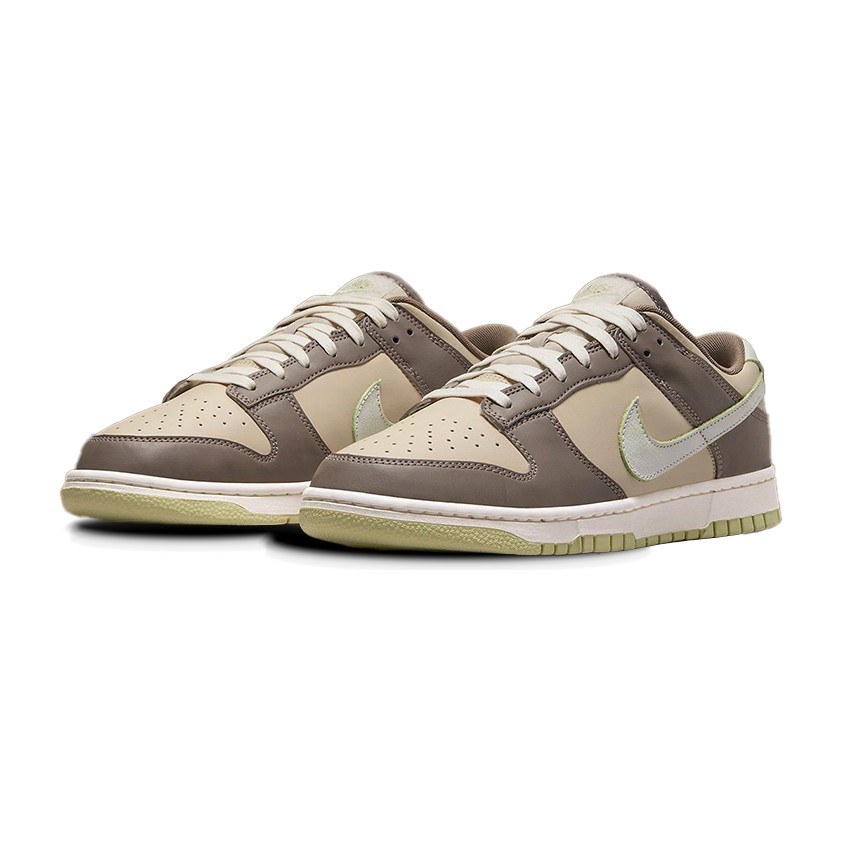 Nike Dunk Low "Velcro Tongue" Brown
