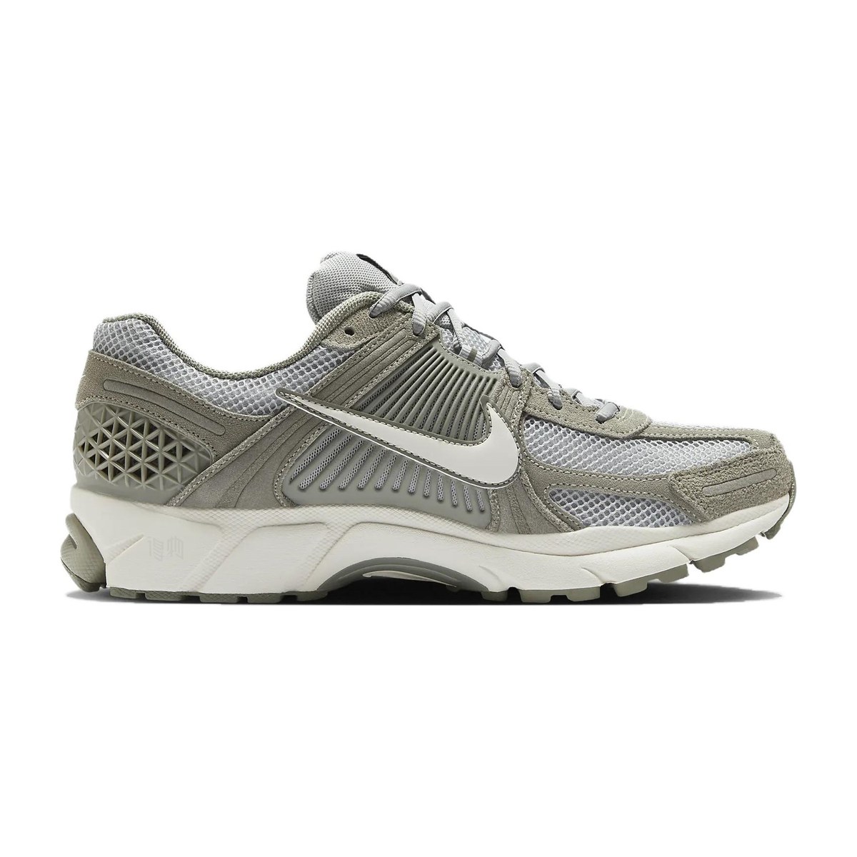 Nike Air Zoom Vomero 5 Grey