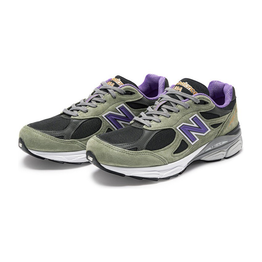 New Balance 990 V3