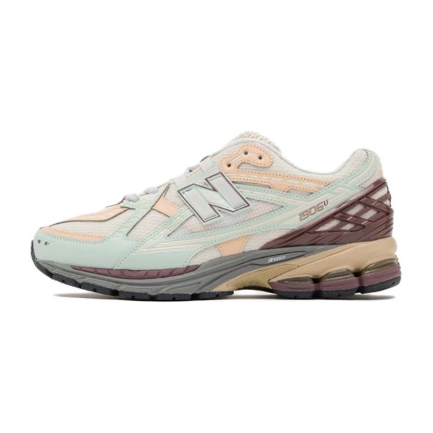 New Balance 1906R