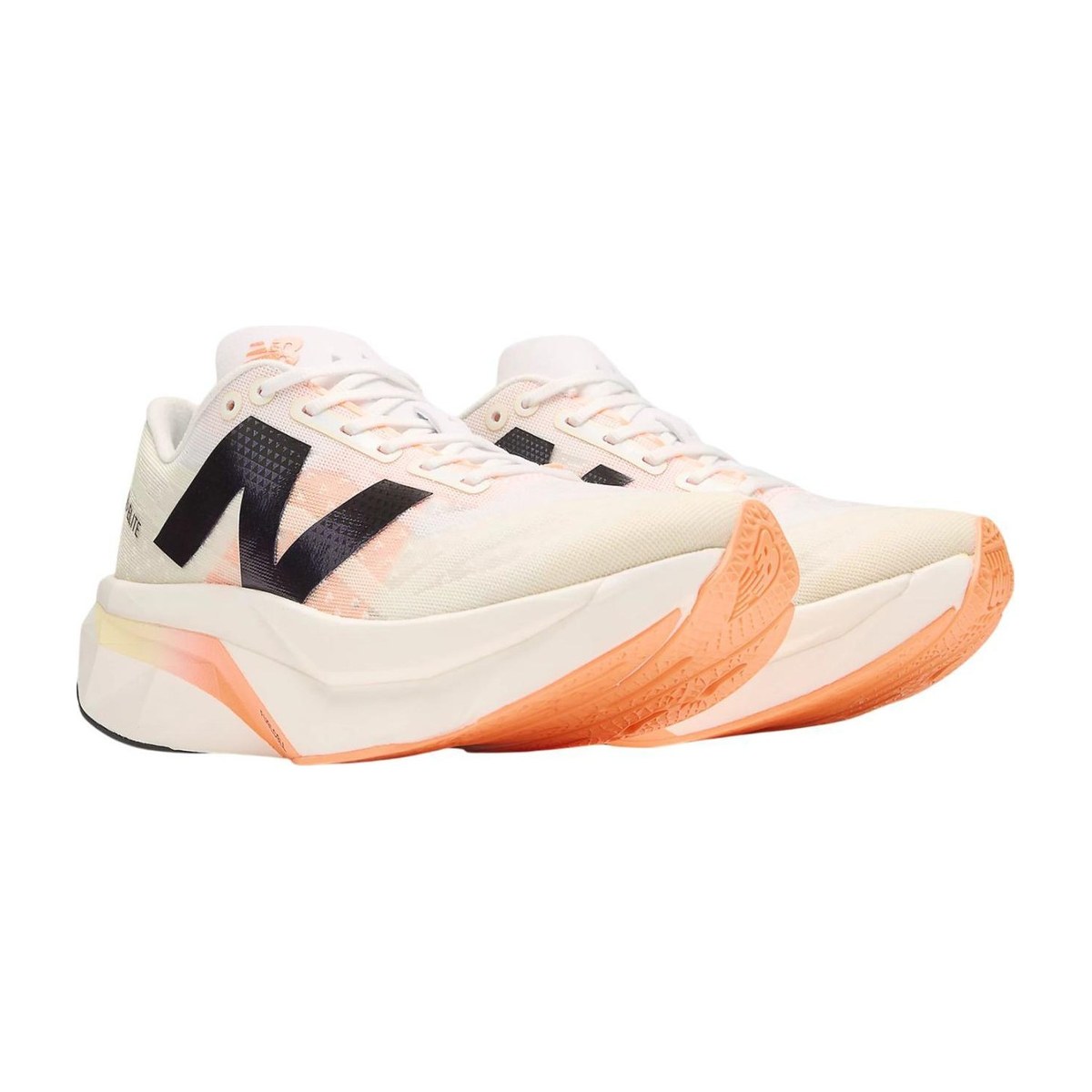 New Balance Fuelcell Supercomp Elite v4 WMNS Beige