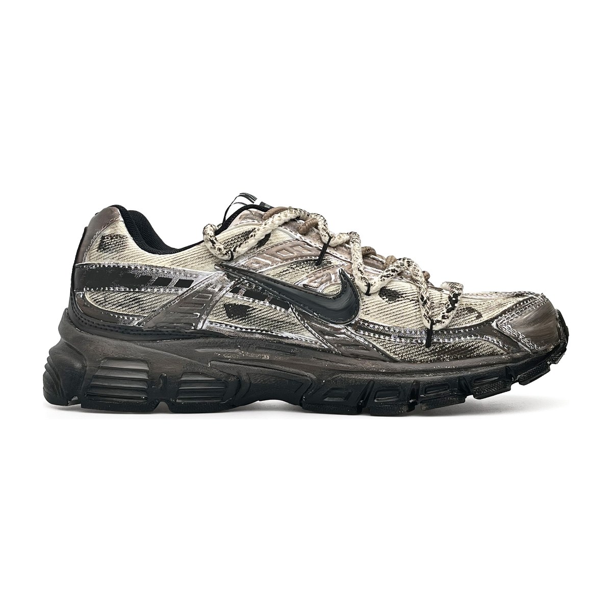 Nike Initiator