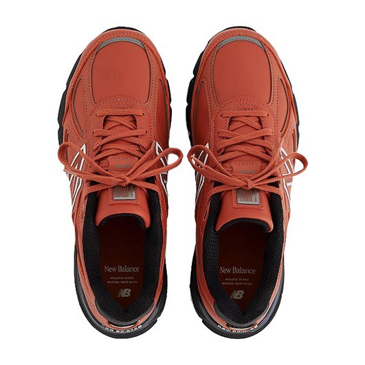 New Balance 990 V4 Orange Black