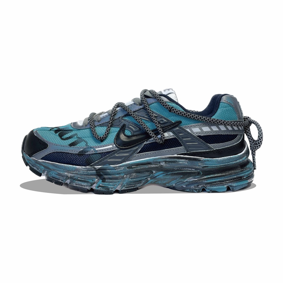 Nike Initiator