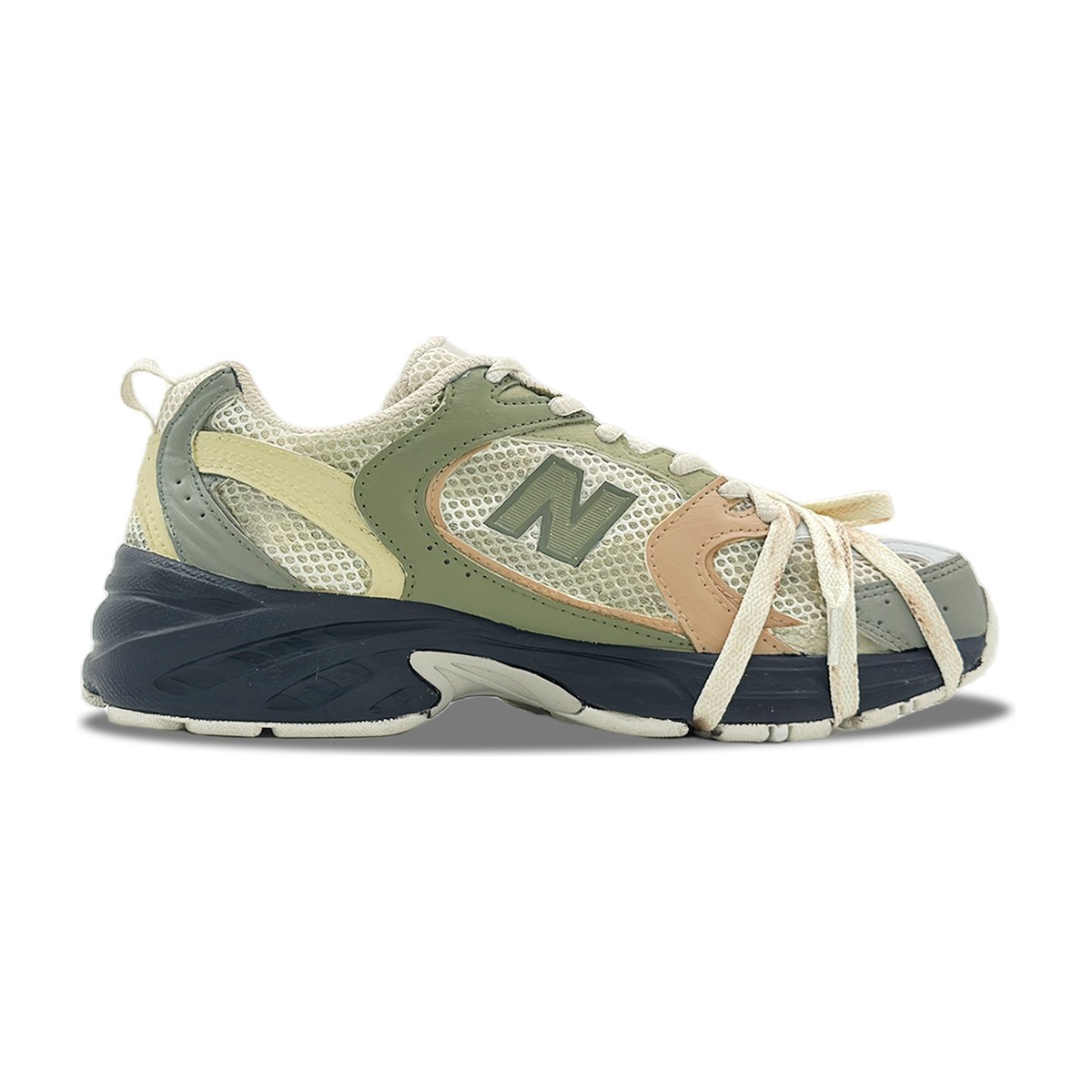 New Balance 530 Funi