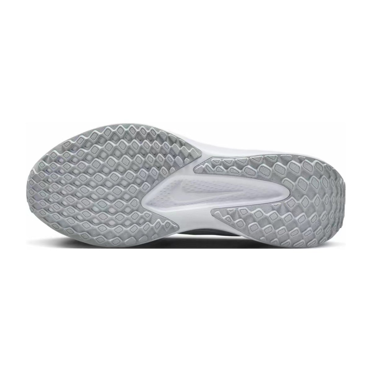 Nike Quest 6