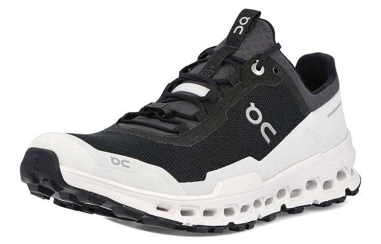 On Cloud Ultra Black